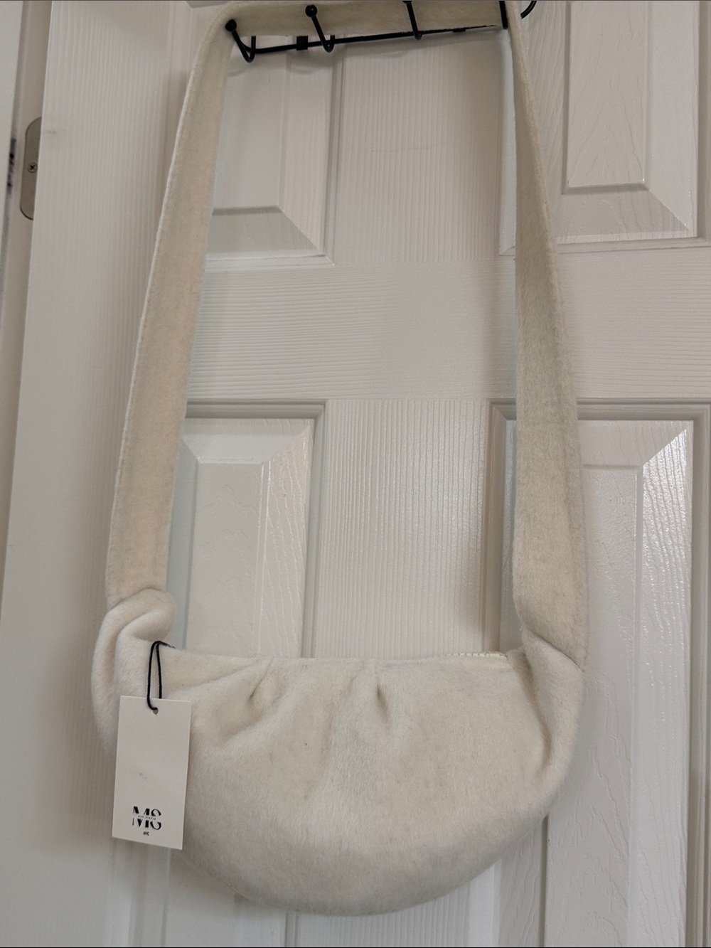 Max Simple Wool Hobo Crossbody bag . Off white color. NEW with Tags